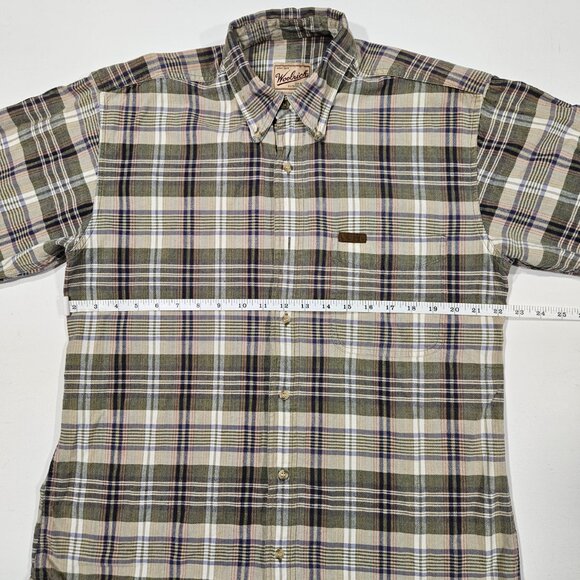Woolrich Men’s Plaid Outdoorwear Button-Down Shirt Khaki Size M - Missing Button - Picture 8 of 8